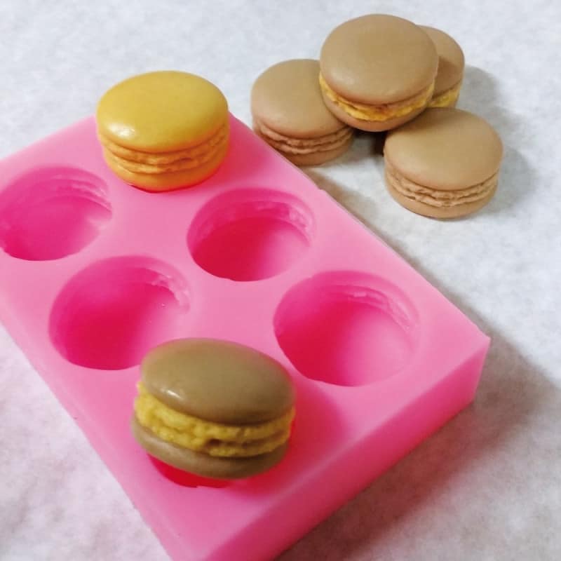 Bonbons Ruilonghai Moule en Silicone Macaron 3D Moule à Fondant Macaron 3D Gommeux Décoration de Gâteau Couleur Aléatoire Moule à Savon Bricolage Moule à Bougie Moule à Glaçons pour Chocolat